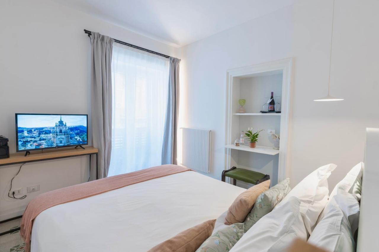 Arche Design Rooms And Suites Palermo Bagian luar foto